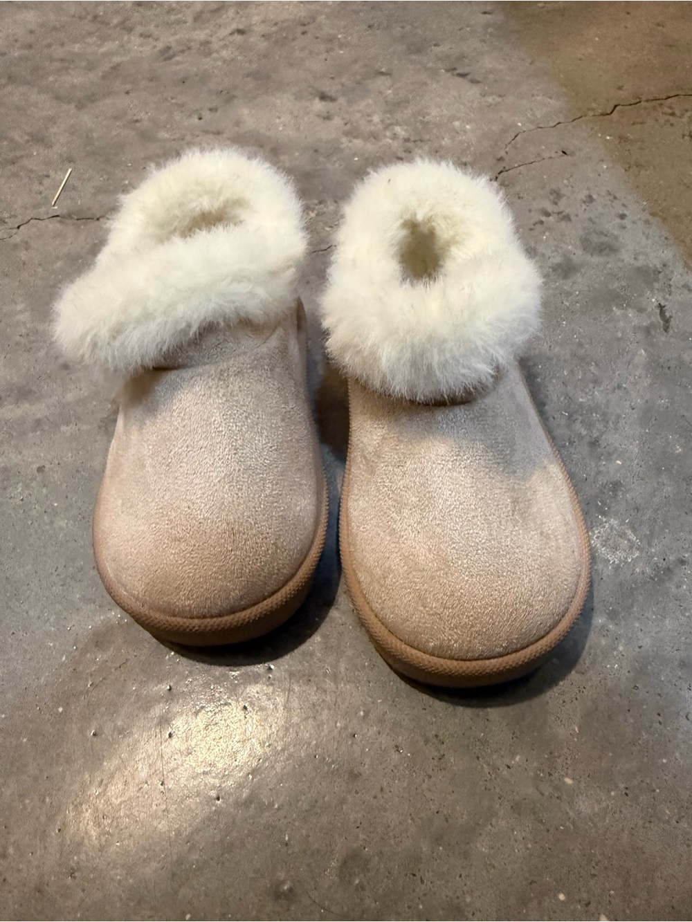 Source Unknown Cream Faux Fur Cuff Kids Slip-On Boots